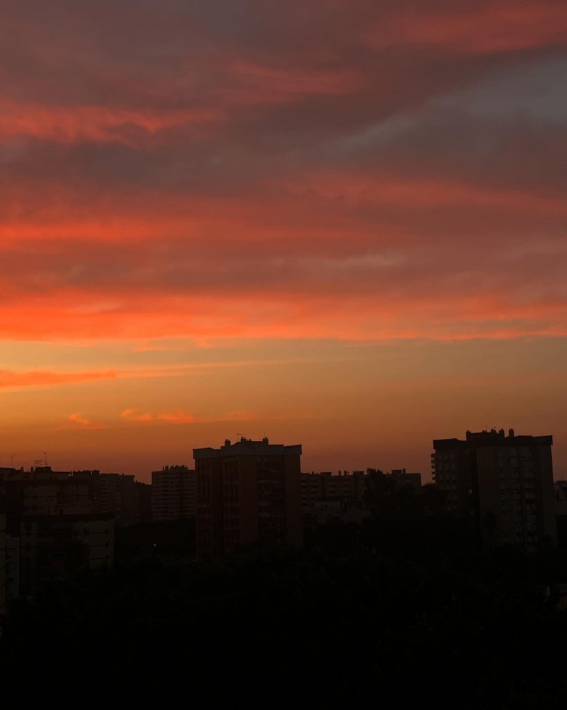 foto tramonto a malaga in spagna